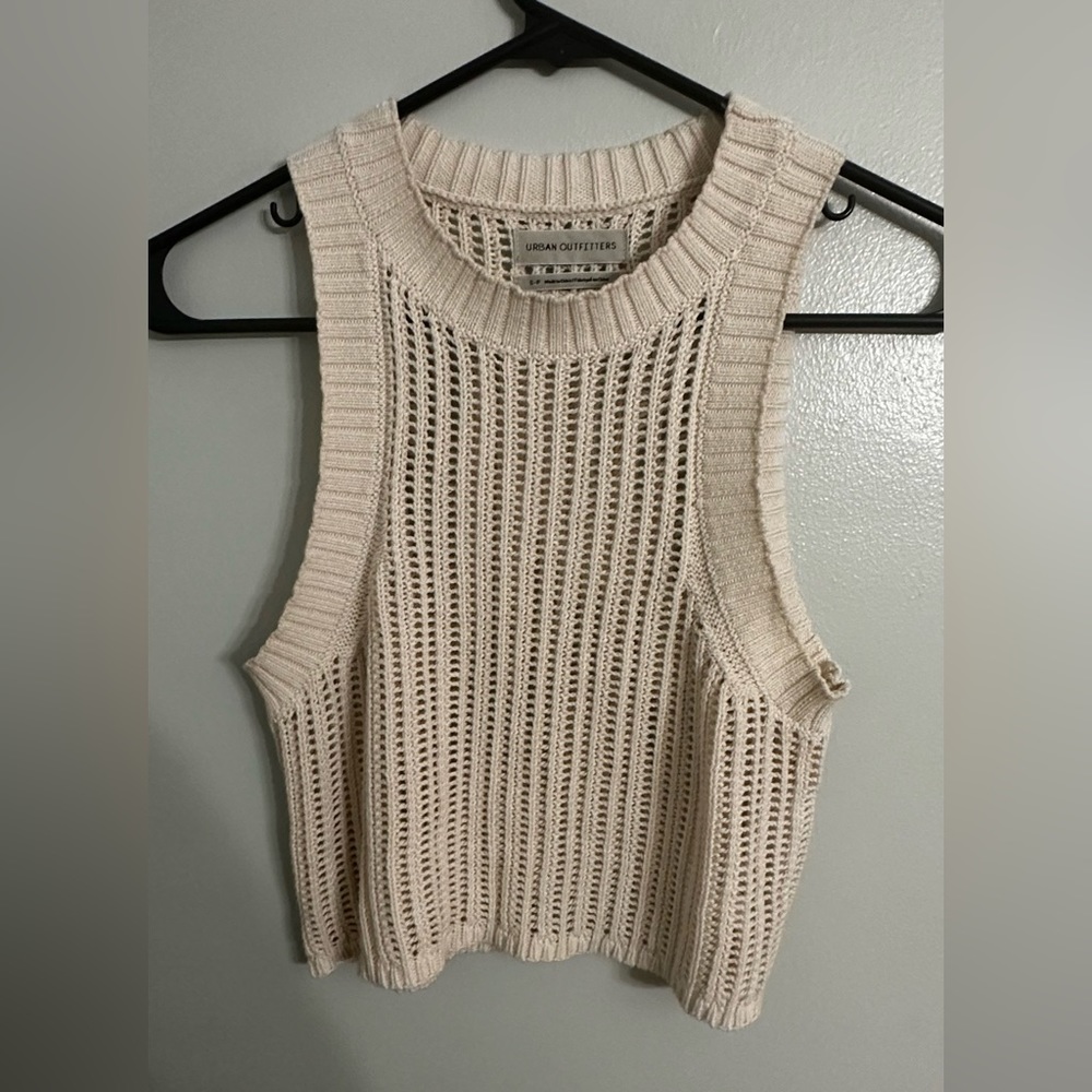 Knitted tank